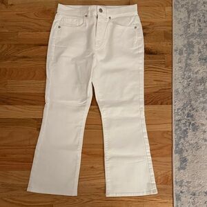 NWOT LOFT Women's White Kick Crop Jeans